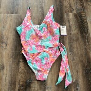 NWT Ladies Swimsuit